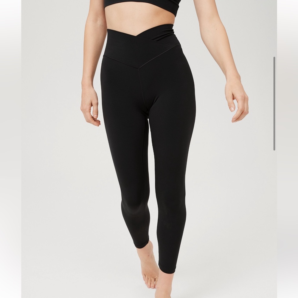 OFFLINE By Aerie Real Me High Waisted Crossover Legging